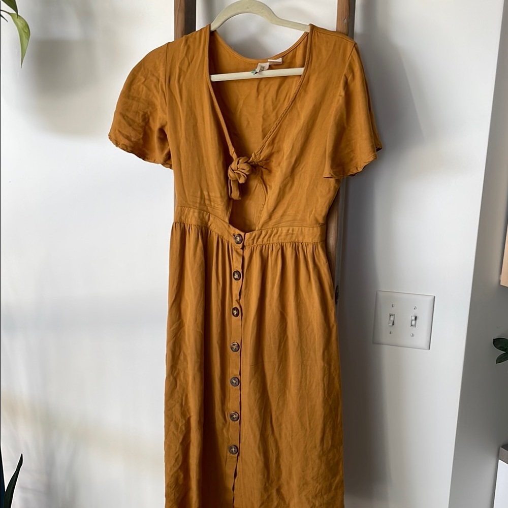 Mimi Chica Gold Tie Front Flutter Sleeve Midi Dress